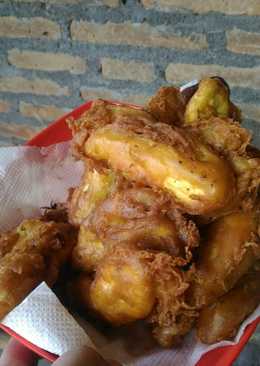 Pisang goreng tepung