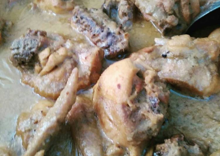 resep makanan Opor ayam bumbu kuning