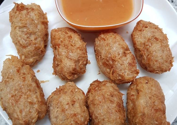 Bola bola keladi
