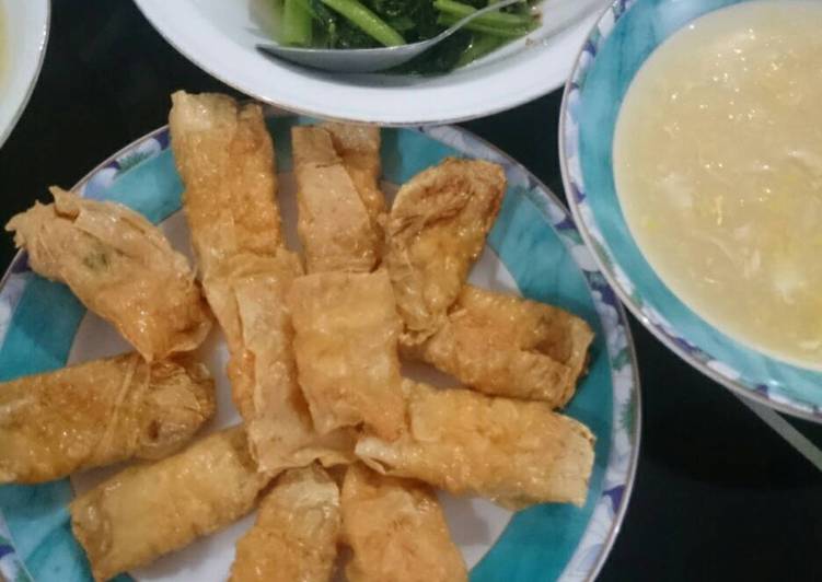 cara membuat Lumpia udang kulit tahu