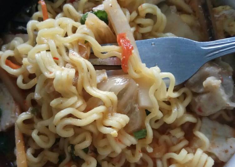 Resep Mie rebus kimchi