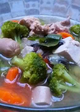 Sop Jamur Kuping Bening