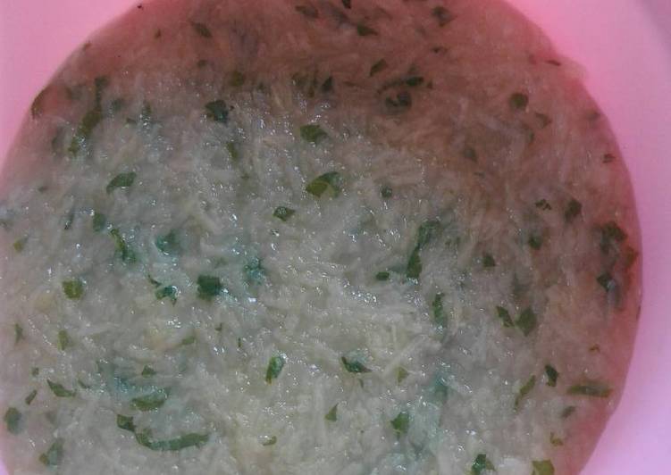 resep MPASI 7+ bubur kentang bayam seledri