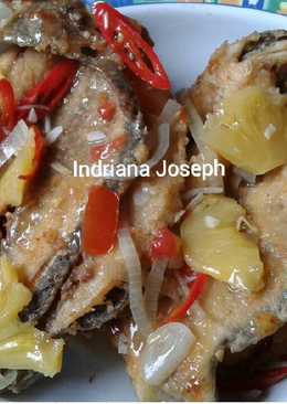 Ikan mujair saus nanas