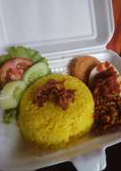 Nasi kuning gurih praktis pakai magicom