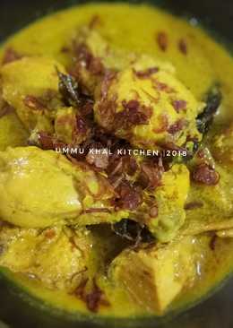 Opor Ayam bumbu kuning