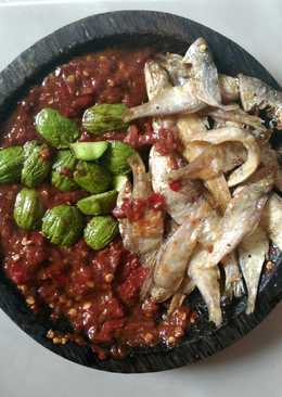 Sambal pete ikan Asin