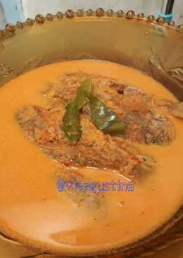 Gulai ikan ekor kuning