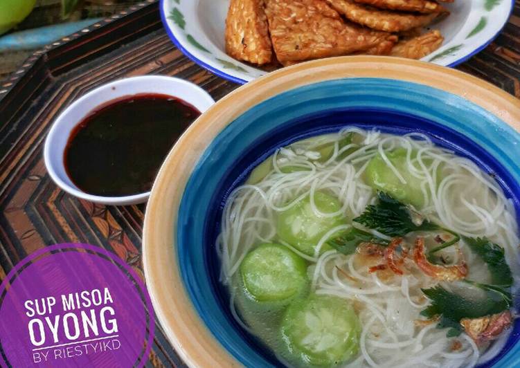 gambar untuk resep Sup Oyong Misoa