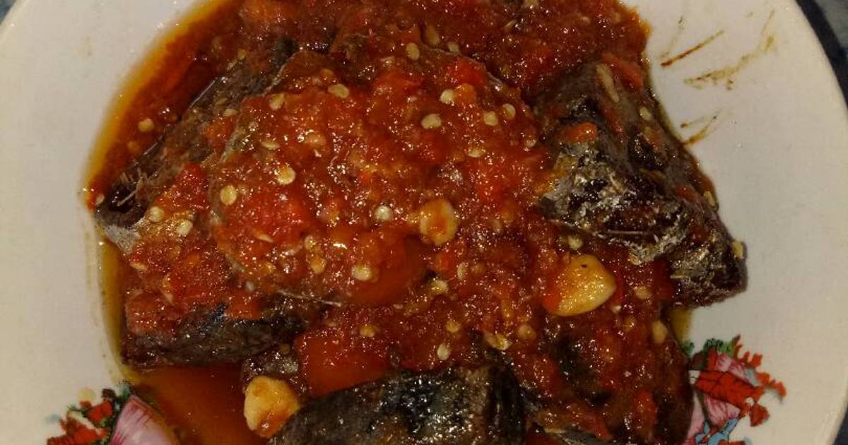  Resep Ikan tongkol balado pedas manis oleh Nailah 