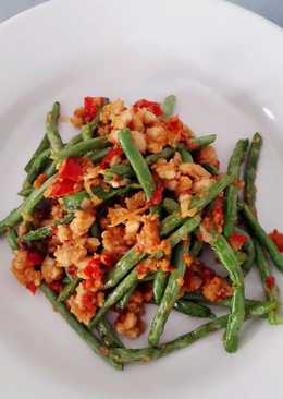 Baby buncis cah ayam pedas