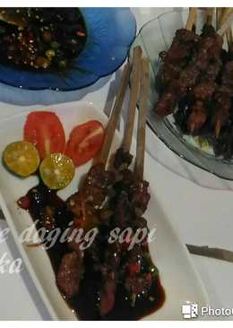 Sate Daging Sapi dengan sambal kecap