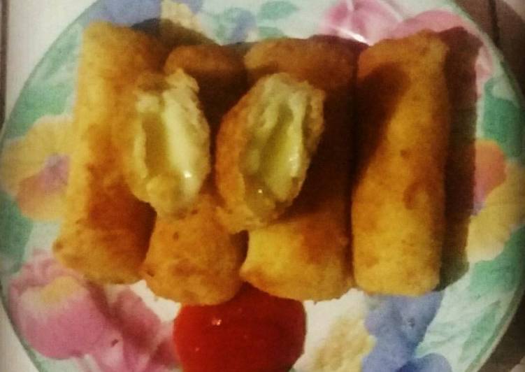 Resep Roti Goreng Keju  Lumer Isi keju  Mozarela oleh 