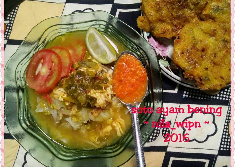 resep lengkap untuk Soto Ayam Bening