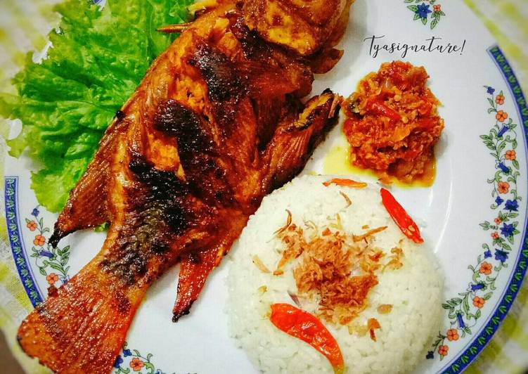 Resep Ikan Bakar Endolina Oleh Tyasignatu®e!