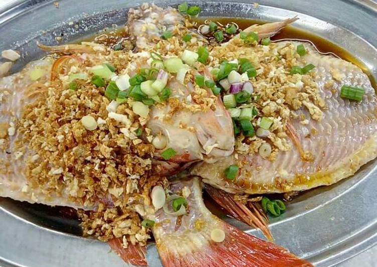 resep Ikan emas steam/kukus sayur asin(choi po cing)