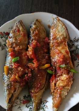 Ikan kembung tepung bumbu pedas