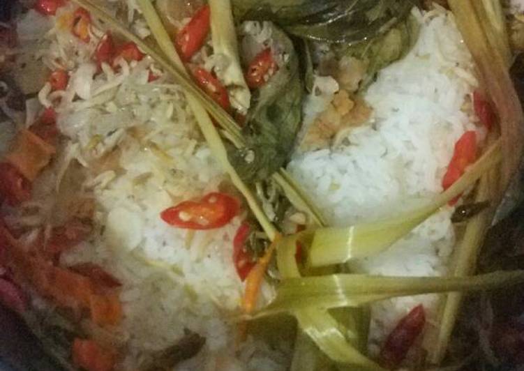 bahan dan cara membuat Nasi liwet simple dan enak