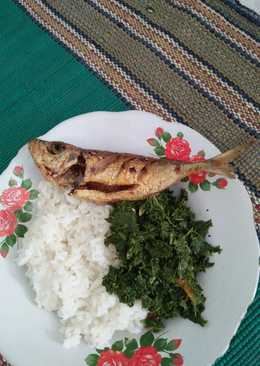 Tumis Daun Singkong Tumbuk & Ikan Kembung Goreng