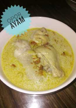 Opor Ayam gurih