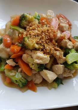 Ayam cah Brokoli dan Wortel