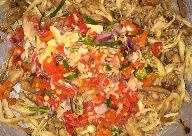 Resep Ayam  Suir Sambal  Matah  oleh Mommy Sugar Hazel 