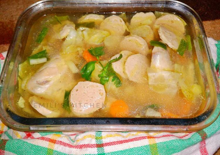 gambar untuk resep makanan Sop Ayam & Bakso Microwave Super Praktis