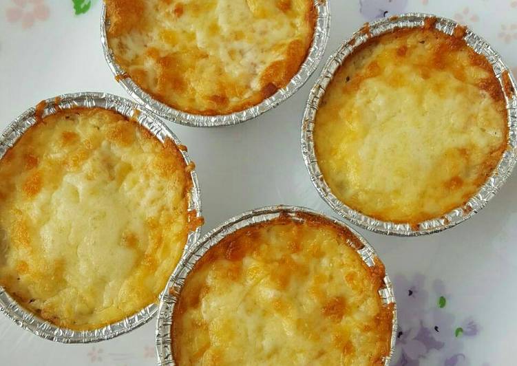 resep lengkap untuk Macaroni Schotel Beef and cheese