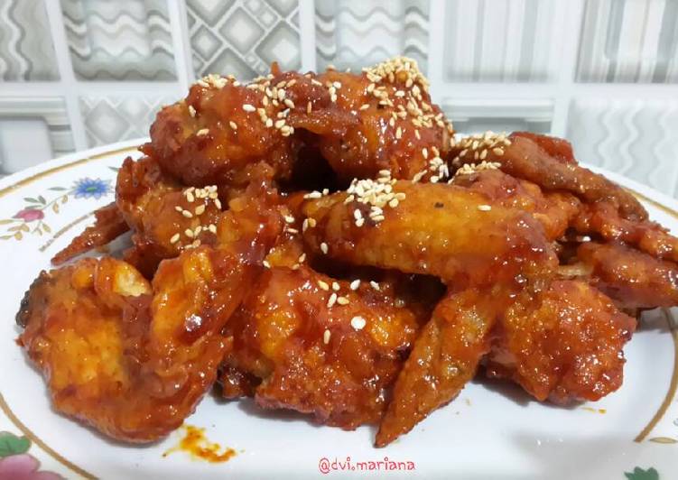 resep lengkap untuk Yangnyeom tondak (ayam pedas manis ala korea)