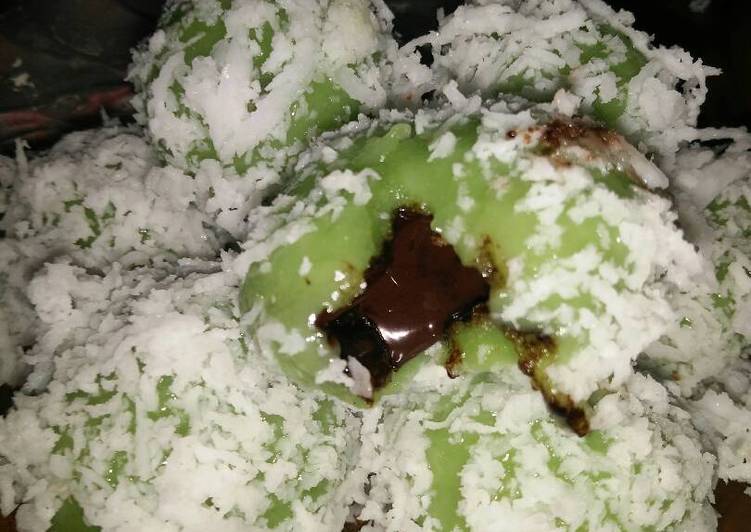 resep lengkap untuk Klepon Lava