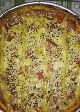 Pizza homemade full