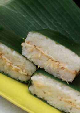 Lemper ayam gurih manis