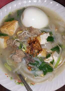 Mie Rebus khas Pontianak(kwe tiaw rebus)