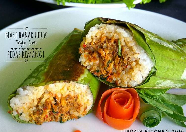 resep lengkap untuk Nasi Bakar Uduk Tongkol Suwir Pedas Kemangi