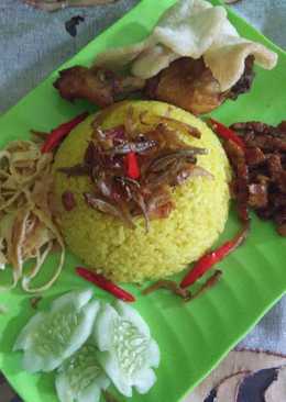 Nasi kuning sederhana