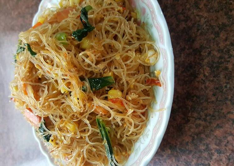 Resep Bihun jagung pedes ???? Karya Lia Vallen