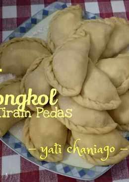 Pastel isi Tongkol Jamur Tiram Pedas