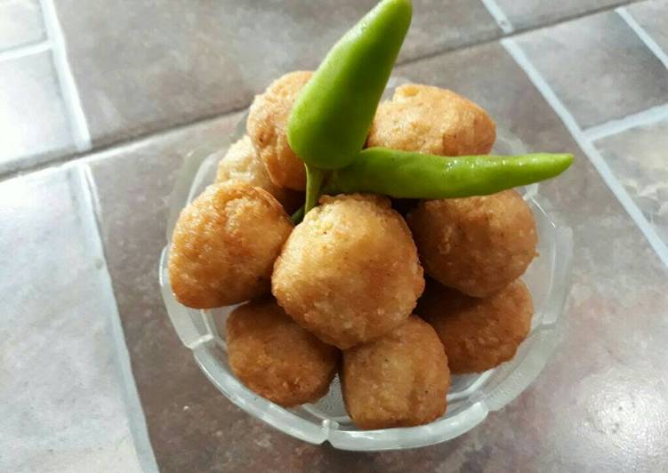 bahan dan cara membuat Tahu bulat crispy hemat