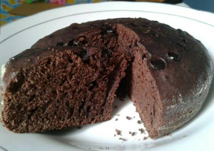 bahan dan cara membuat Brownies Ricecooker (no mixer)