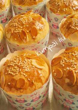 Bolu cup bertaburkan almond