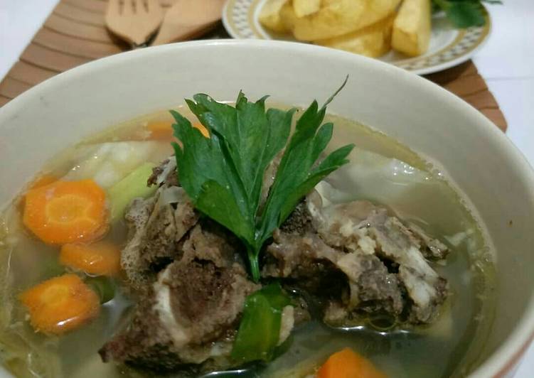 resep lengkap untuk Sup Iga Berempah