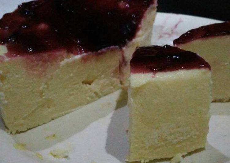 gambar untuk cara membuat Blueberry cheese cake simple