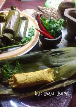 Pepes tahu pedas gurih