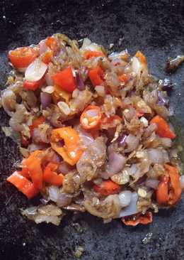 Tumis bawang merah & udang rebon