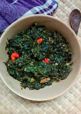 Sayur daun singkong