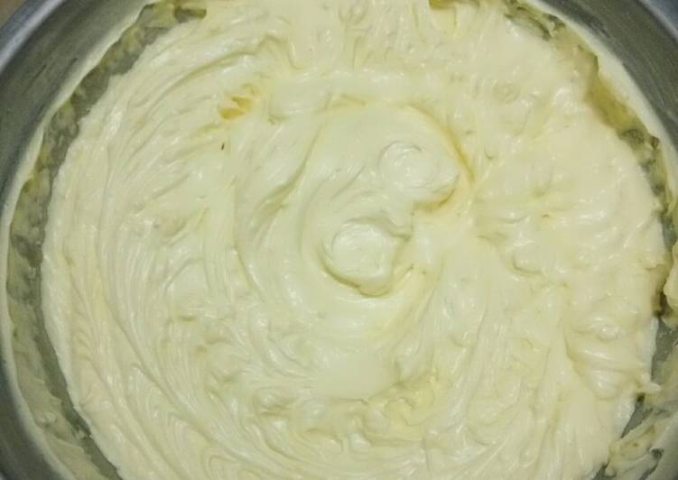 resep makanan Butter Cream Putih Telur (Swiss Meringue Butter Cream)