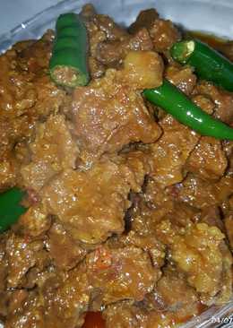 Rendang Sapi Bumbu Jawa