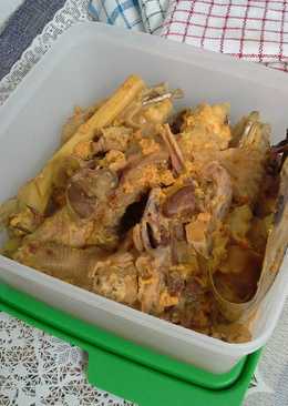 Ayam Ungkep ala Dhiens Kitchen