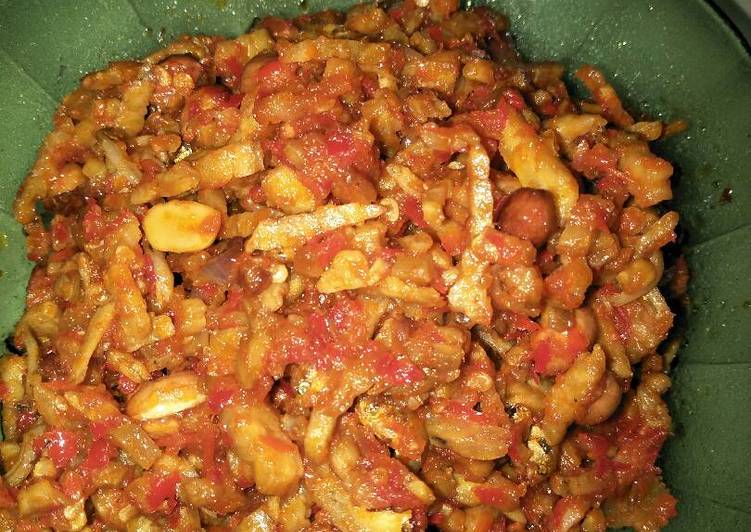 cara membuat Balado tempe, teri & kacang (BTTK)