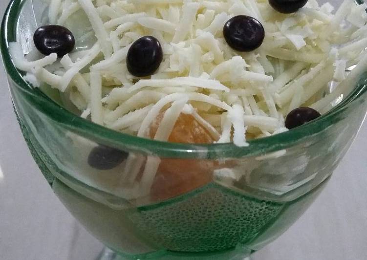 gambar untuk resep makanan Salad buah toping keju choco chips